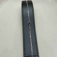 x1 سويرة فان كليف