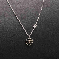  x1 قلادة شانيل